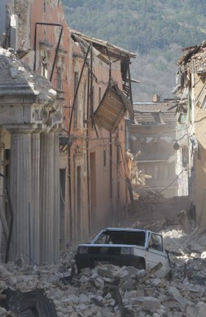 Un terremoto causó enormes destrozos en abril de 2009 en la ciudad italiana de L’Aquila.