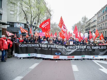 Manifestación contra los altos precios de la energía eléctrica, en Madrid, el pasado 23 de febrero.