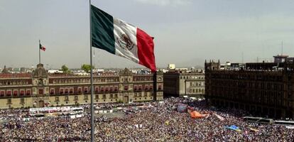 En el país, la deuda per cápita de 231 dólares. 