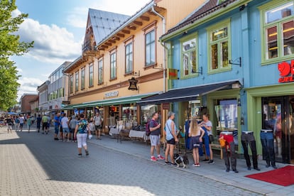 Una de las calles del centro de la ciudad olímpica de Lillehammer (Noruega).