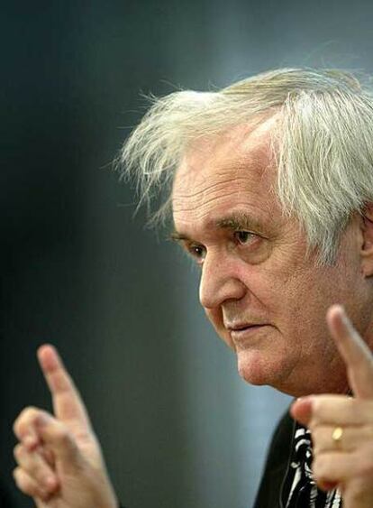 El escritor Henning Mankell, en Barcelona.