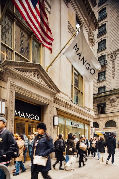 La tienda más emblemática de Mango está en Nueva York, en el 711 de la Quinta Avenida, 2.000 metros cuadrados entre las grandes firmas del lujo.