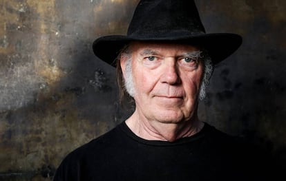 Retrato de Neil Young en su web de Neil Young Archives.