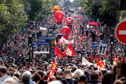 Vista general de una avenida de París, durante las manifestaciones convocadas contra la reforma laboral.