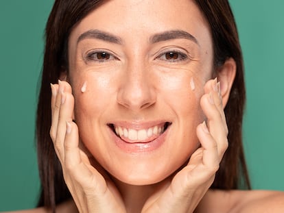 El nuevo sérum de Freshly Cosmetics: contra arrugas, sequedad, falta de luminosidad y manchas