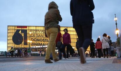 Vista del Kursaal, la sede del Festival Internacional de Cine de San Sebastián, durante la celebración de la pasada edición.