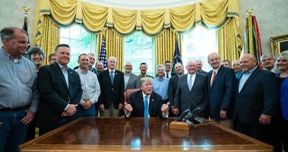 Donald Trump presenta las ayudas de 16.000 millones para el sector agr&iacute;cola. 