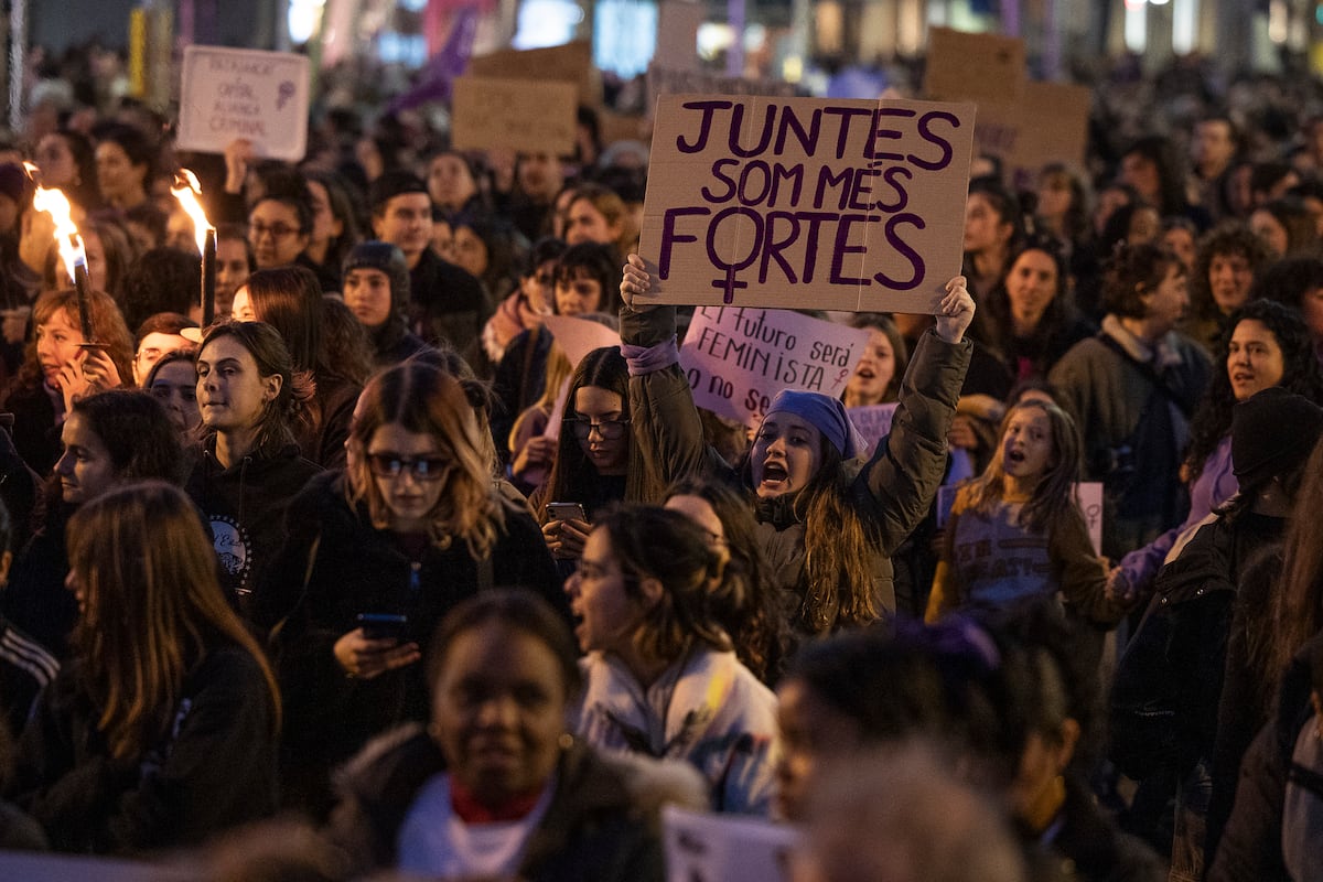 El Conservatorio del Liceu de Barcelona aparta a un profesor tras la acusación de una alumna por una presunta agresión sexual | Sociedad