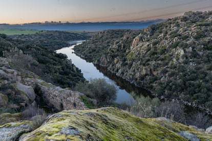 El embalse de Azután.