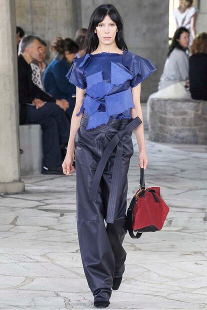 el masculino debut de jw anderson en Loewe