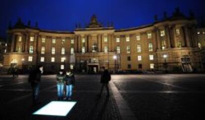 Imagen de la plaza Bebelplatz de Berl&iacute;n. AFP PHOTO / JOHANNES EISELE