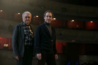 Vicente Molina Foix y el director musical Fabián Pasinello. 