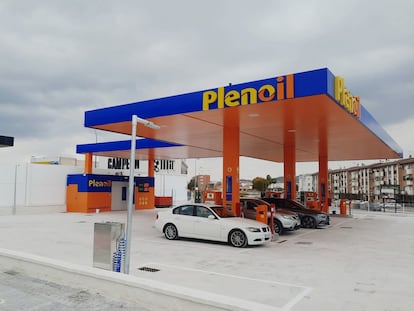 Estación de gasolinera de Plenoil