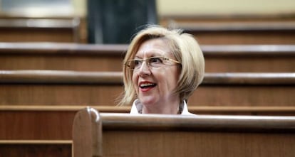 La presidente de UPyD, Rosa Díez, en el Congreso.