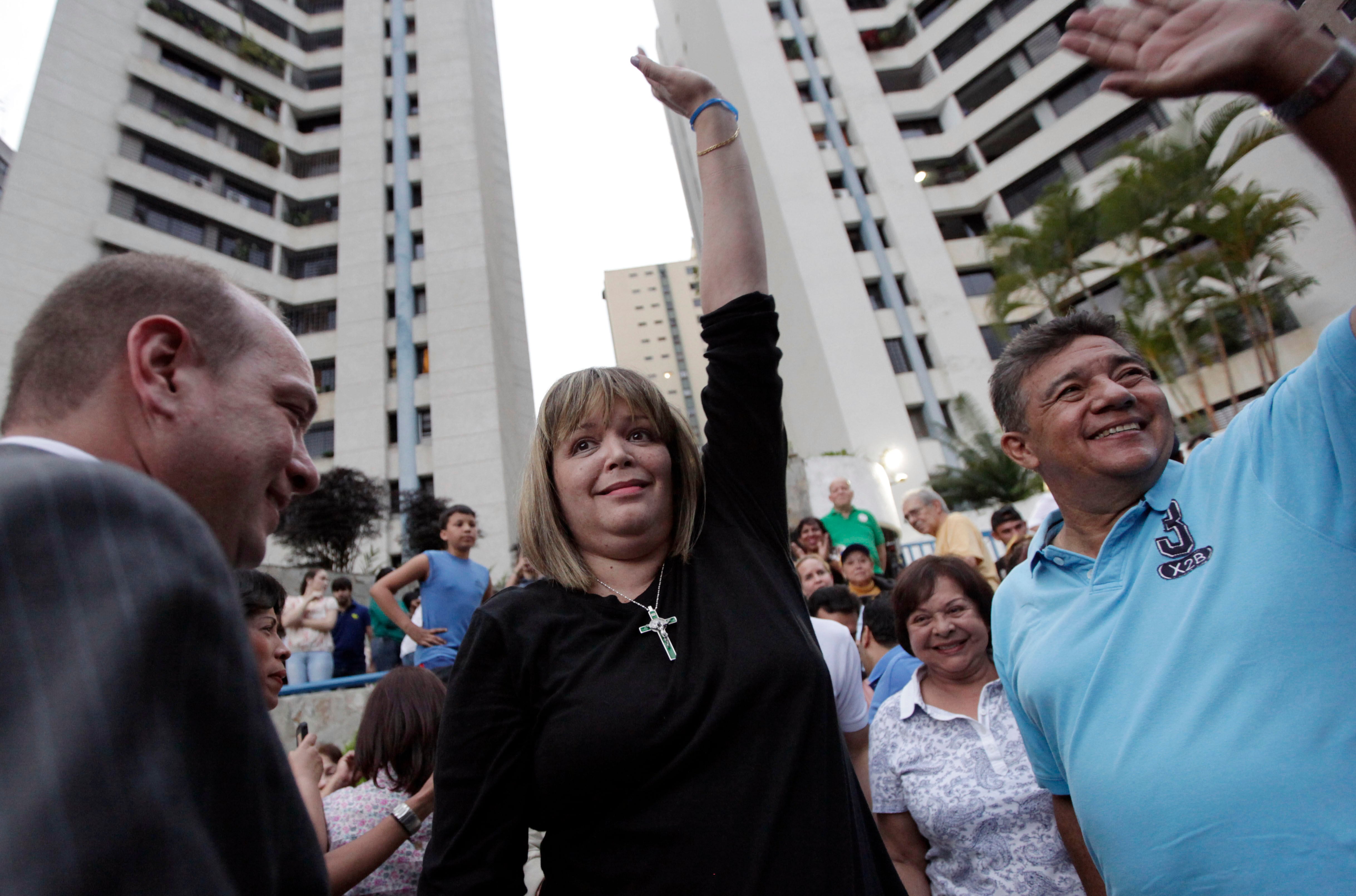 La jueza María Lourdes Afiuni, una de las primeras presas políticas del chavismo, recibe&hellip;