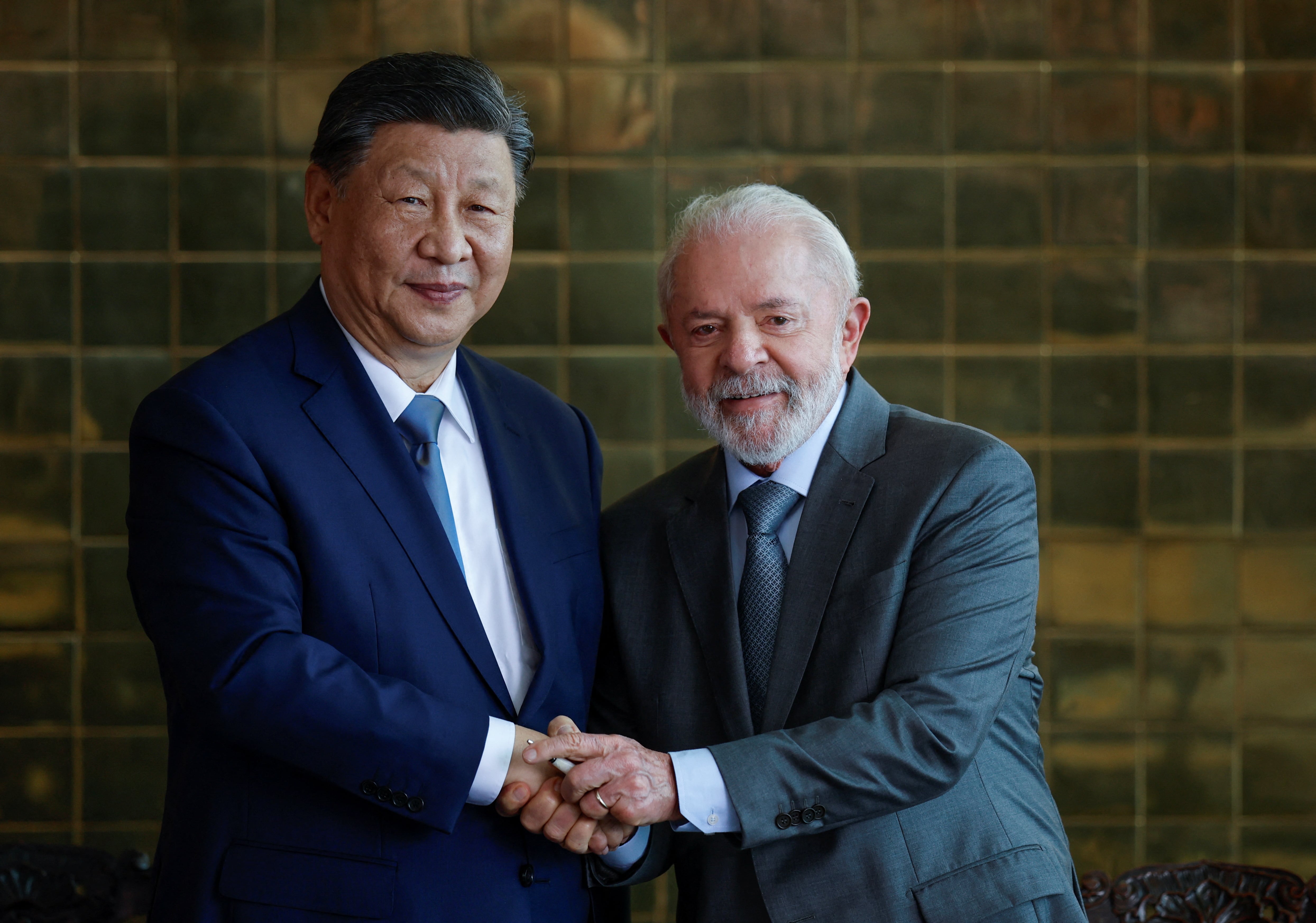 Lula recibe a Xi en una gira que afianza el peso de China en América Latina