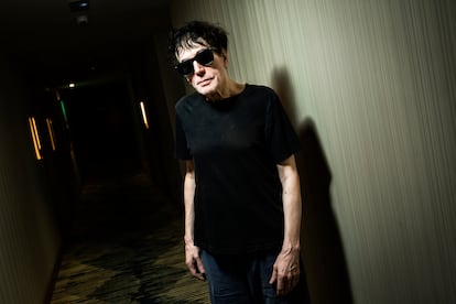 El delirante camino a la redención de Peter Perrett, líder de los ...