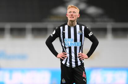 El jugador del Newcastle Matthew Longstaff se lamenta durante un partido de su equipo en St. James Park a principios de enero.