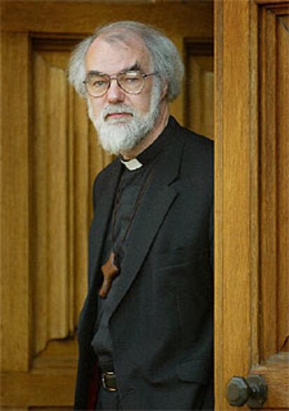 Rowan Williams, arzobispo de Canterbury, al entrar en la reunión.