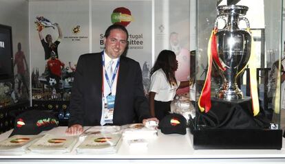 Gorka Villar, en un evento de la Federaci&oacute;n Espa&ntilde;ola de F&uacute;tbol.