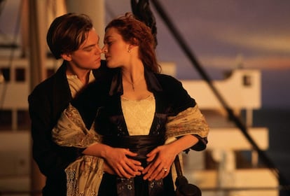 Leonardo DiCaprio y Kate Winslet, en 'Titanic'.