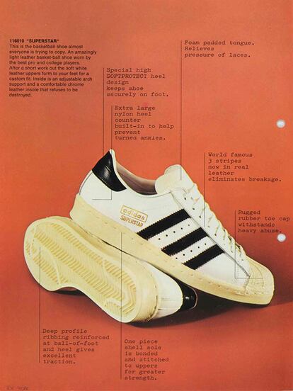 Campaña de Adidas Superstar de 1971, donde la marca las presenta como "las zapatillas de baloncesto que casi todo el mundo intenta copiar".