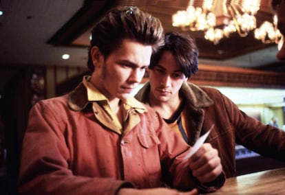 River Phoenix and Keanu Reeves in 'My Private Idaho' (1990).
