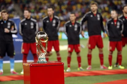 El trofeo del Mundial, en el Soccer City.