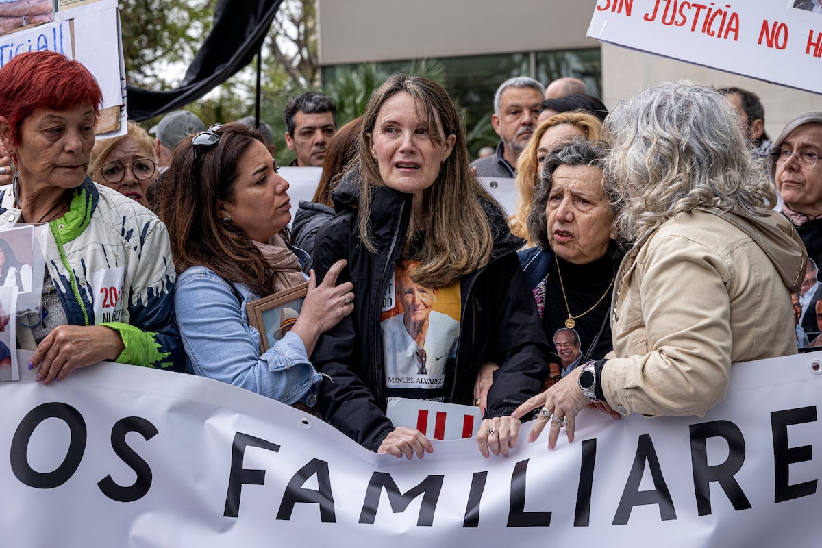 Víctimas de la dana piden al Gobierno que Mazón no asista al funeral de ...