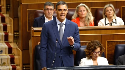 Sánchez se aferra al ‘y tú más’ en un Congreso incendiado