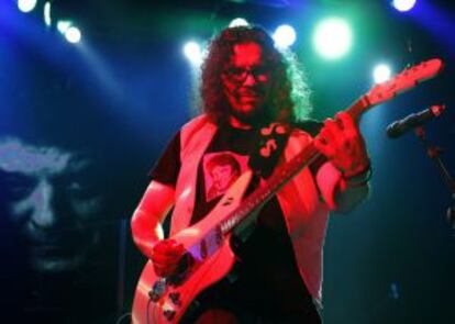 Raimundo Amador.