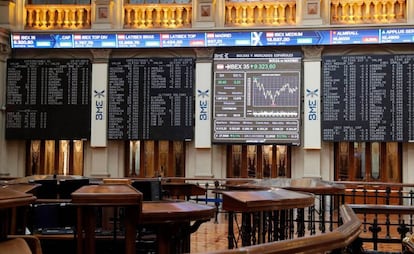 Sala principal de la Bolsa de Madrid.