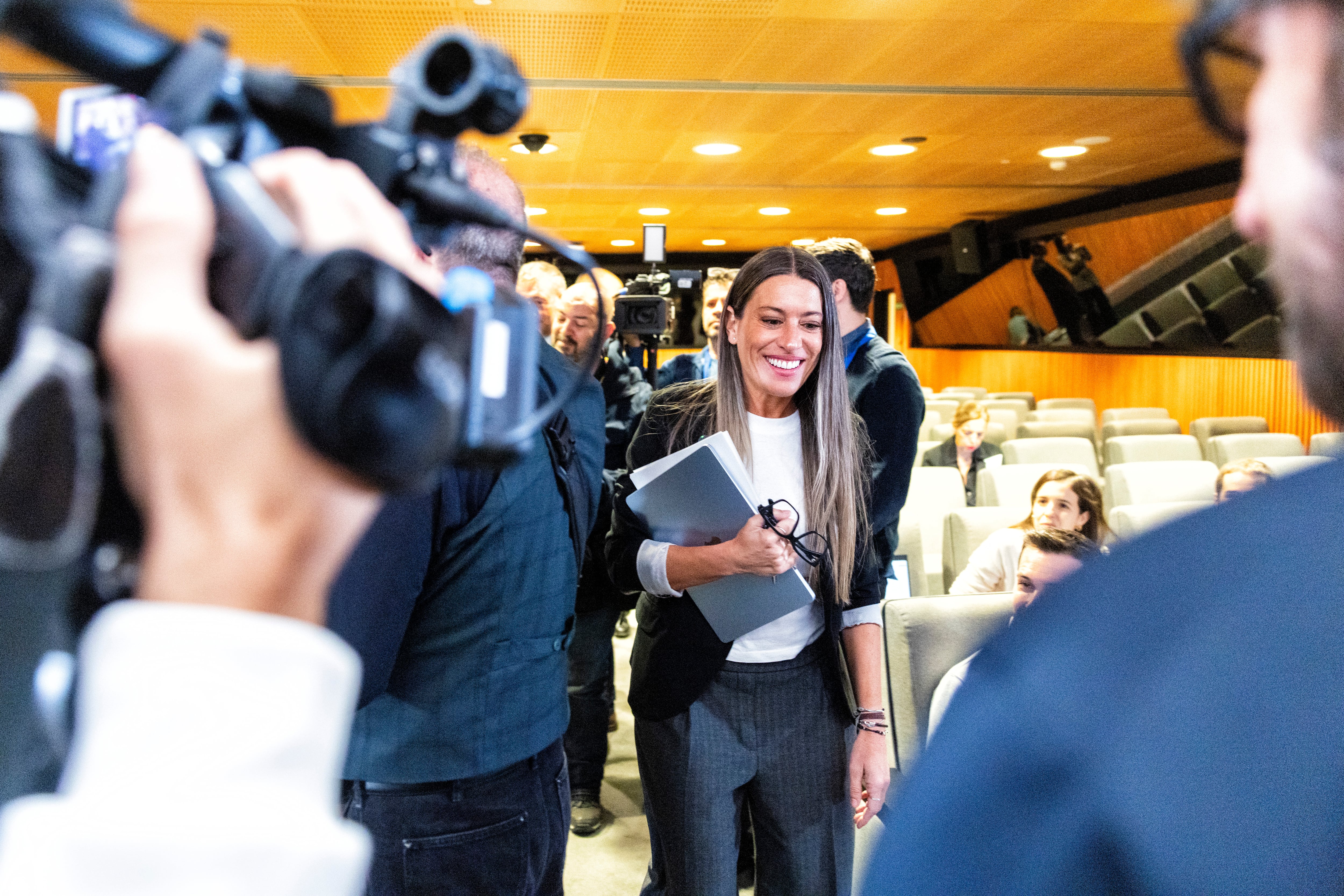 El Gobierno acelera varias leyes en el Congreso que han contado con el apoyo de Junts