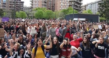 Protest in Pamplona against a court‘s decision to acquit five men of gang rape.