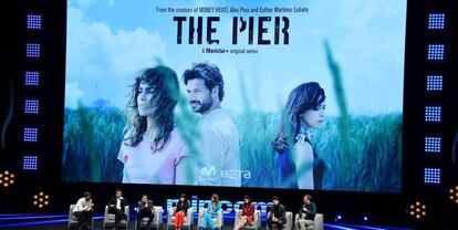 Presentación de 'El embarcadero', serie producida por Atresmedia para Movistar, en el Mipcom de Cannes.