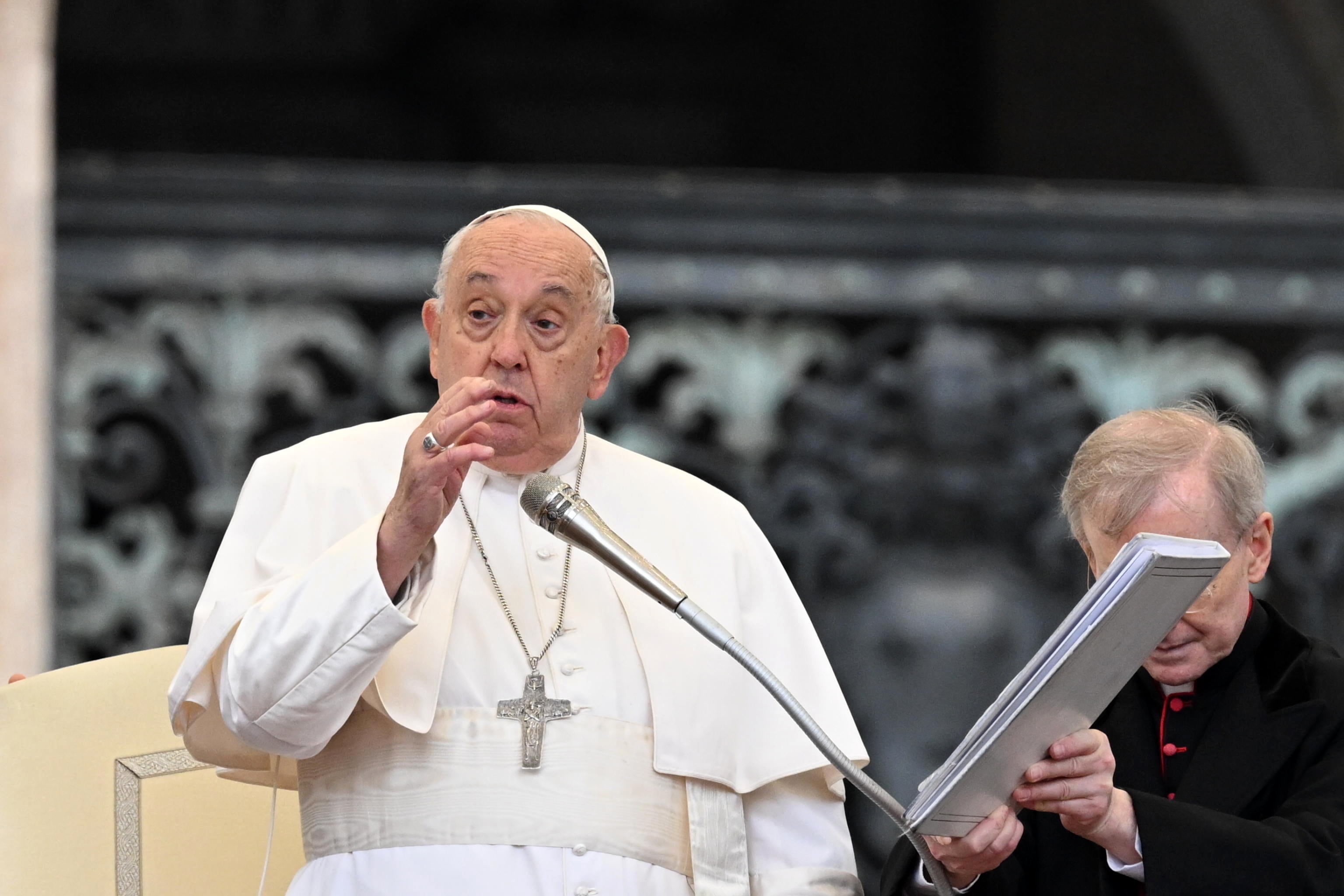 El Papa golpea en Perú el imperio económico del Sodalicio y expulsa a dos de sus máximos responsables