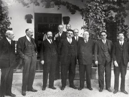 Almuerzo en el Cigarral en 1932. En el centro, &Eacute;douard Herriot; a su izquierda, Manuel Aza&ntilde;a, Gregorio Mara&ntilde;&oacute;n y Luis de Zulueta; a su derecha, Fernando de los R&iacute;os.