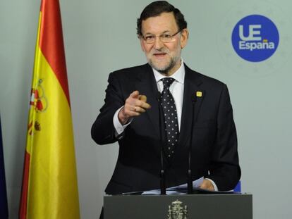 El primer ministro espa&ntilde;ol, Mariano Rajoy, en una rueda de prensa este viernes. 