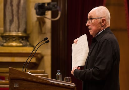 El Síndic de Greuges, Rafael Ribó, durante la última presentación de su informe ante el pleno del Parlament.