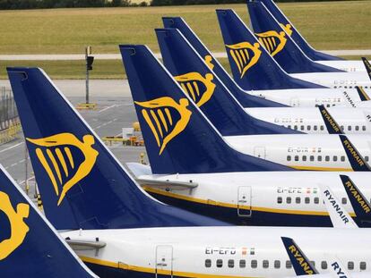 Aviones de la aerolínea irlandesa Ryanair.