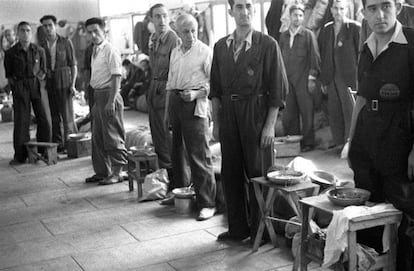 Fiesta de la Merced en la cárcel de Porlier, el 28 de septiembre de 1940.