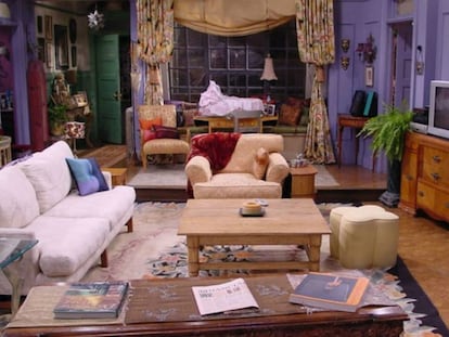 Así quedarían el salón de ‘Friends’ o el de ‘Los Simpson’ con muebles de Ikea