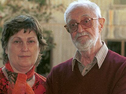 Olga Lucas y José Luis Sampedro, en Santa Cruz de Tenerife.