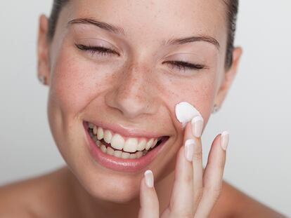 Cómo iniciarse en el retinol, el ingrediente que funciona como gimnasia para las arrugas