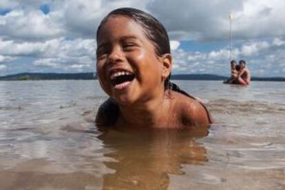 Los niños de Montanha e Mangabal