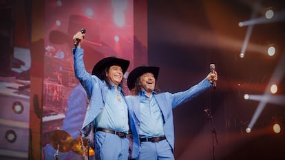 José Javier Solís y Marco Antonio Solís, durante una presentación de Los Bukis, en Las Vegas.