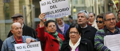 Protesta por el cierre del consultorio.