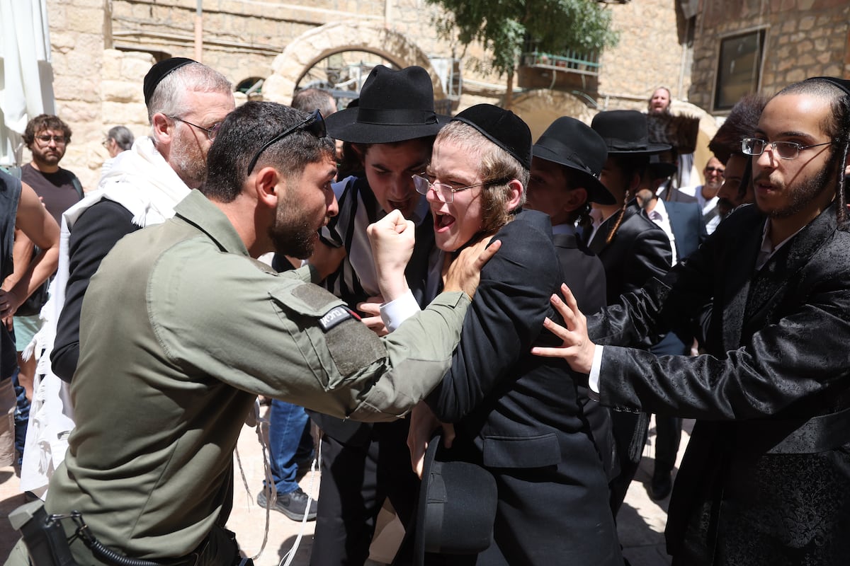 La guerra del ‘sabbat’ se libra en un café de Jerusalén