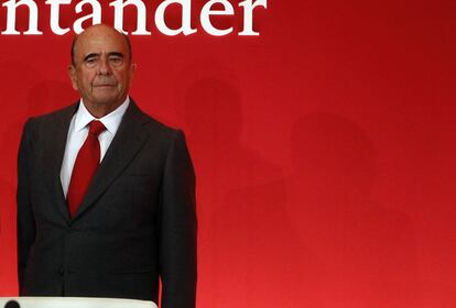 O presidente do Banco Santander morreu aos 79 anos, em setembro, vítima de um ataque cardíaco. Entrou no Santander aos 24 anos.