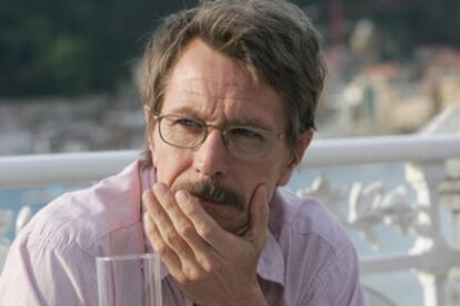 Gary Oldman, protagonista de <i>El bosque de las sombras,</i> en San Sebastián.